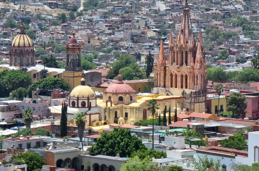 Recorrido por San Miguel de Allende en México