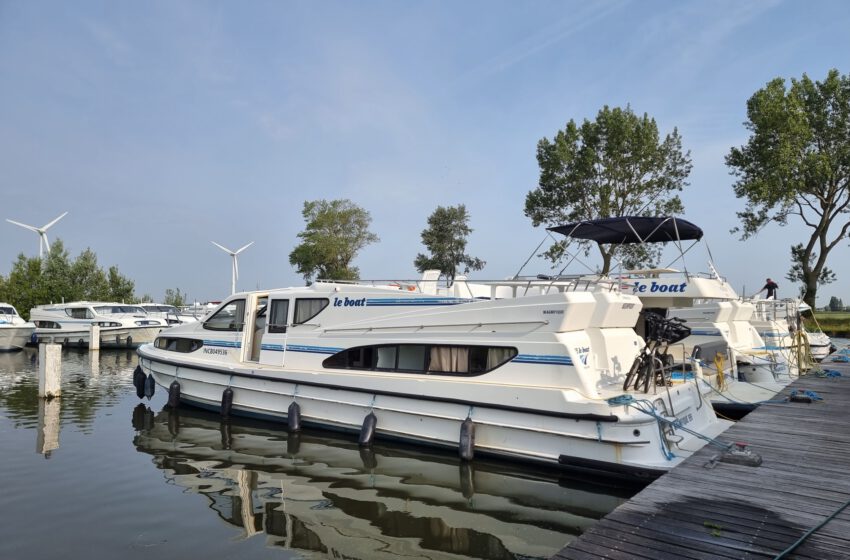  Barcos fluviales de alquiler por Flandes con Le Boat