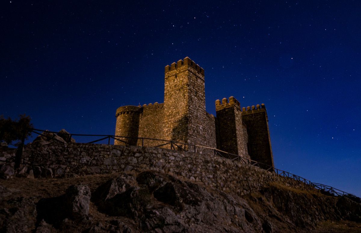 Otra perspectiva del castillo de Cortegana, Huelva